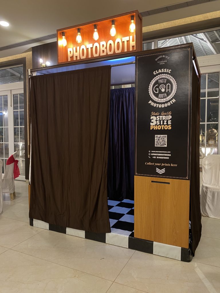 Classic Booth 7 min